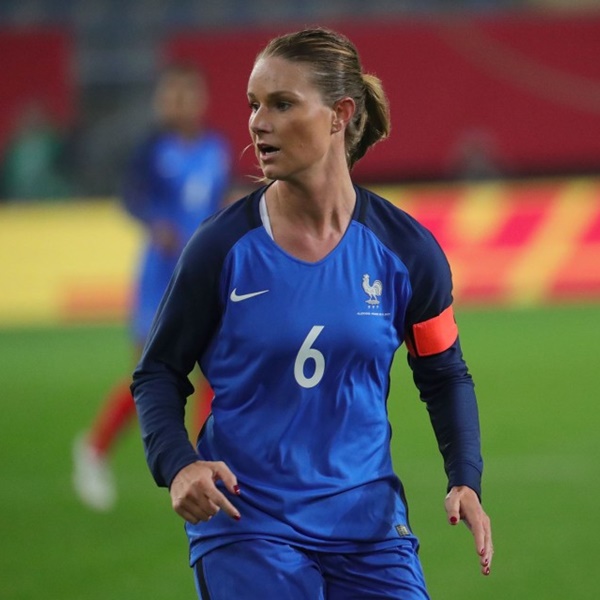 Amandine Henry