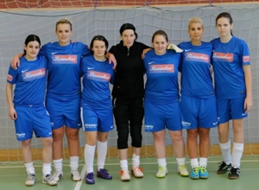 Hallenturnier-Sieg für ASK Women Soccer Bruck/Leitha