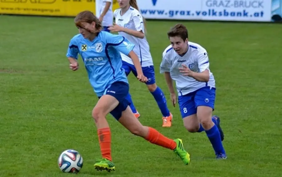 Meisterschaftsauftakt: Luv III vs. UDFC Hof bei Straden